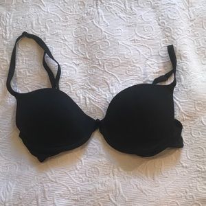 Victoria Secrets PINK Bra in Black